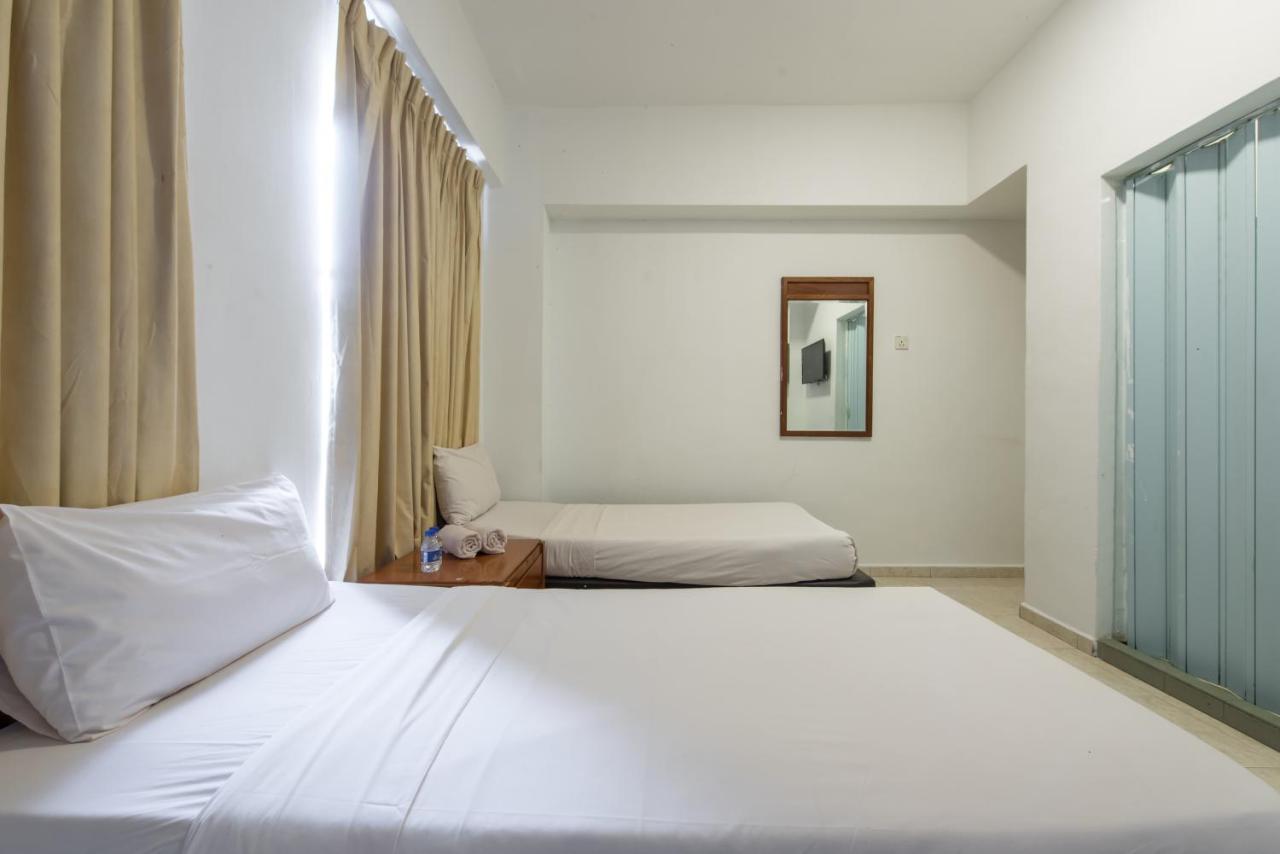 Hollitel Hotel Malacca Kültér fotó